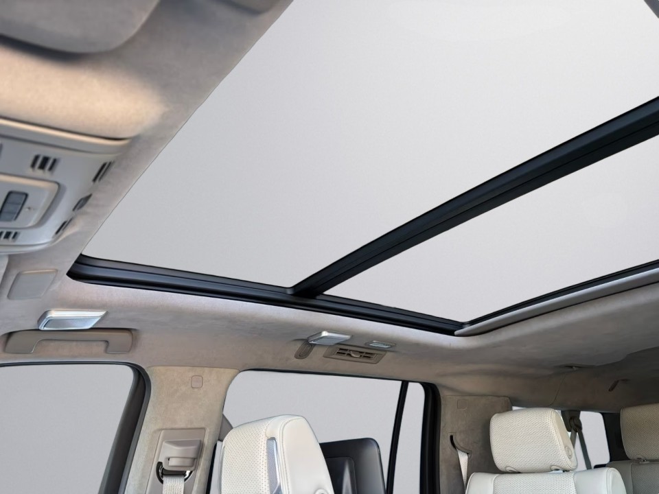 Cadillac Escalade ESV Sport Platinum 6.2 V8 - foto 26