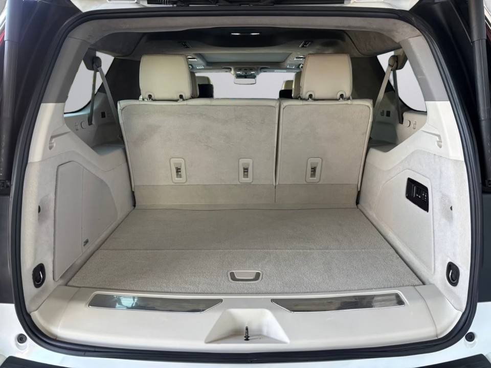 Cadillac Escalade ESV Sport Platinum 6.2 V8 - foto 28