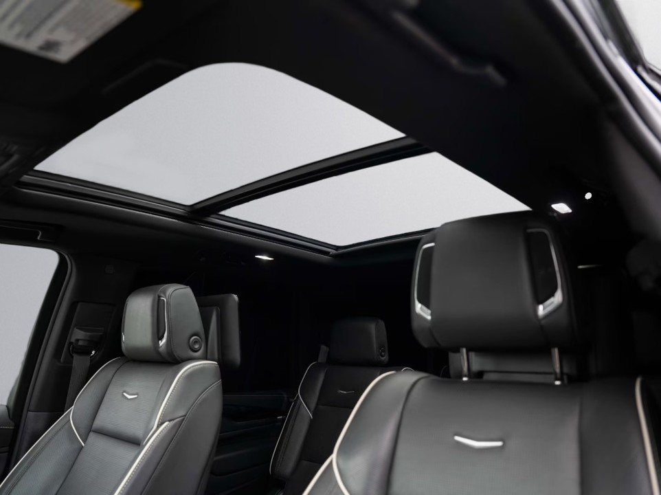 Cadillac Escalade Platinum (5)