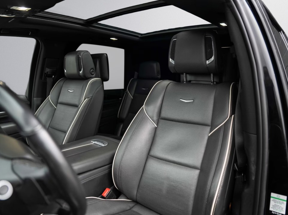 Cadillac Escalade Platinum (3)
