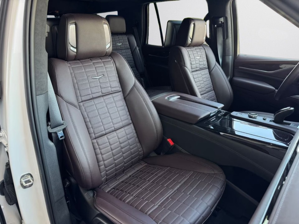 CADILLAC Escalade 2025 — imagine 18