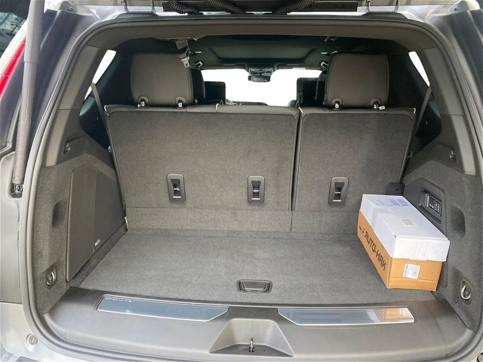 Cadillac Escalade Sport - foto 17