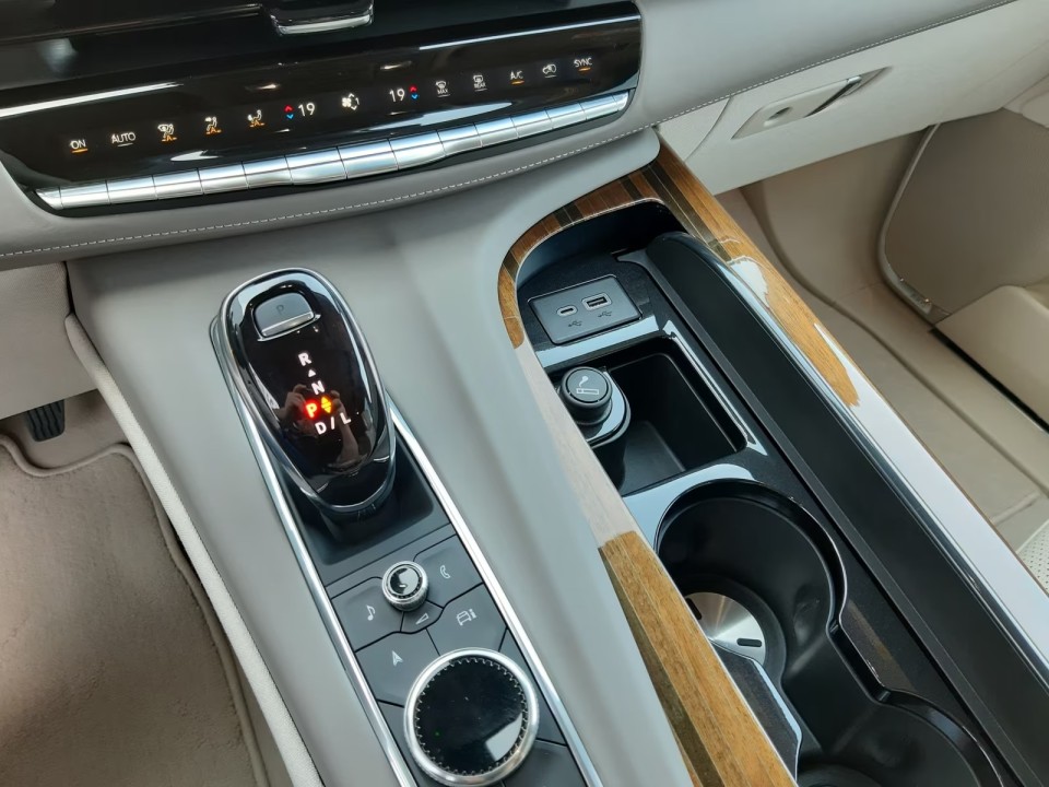 Cadillac Escalade Sport Platinum - foto 15