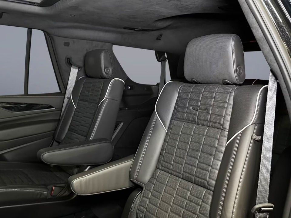 Cadillac Escalade - foto 13
