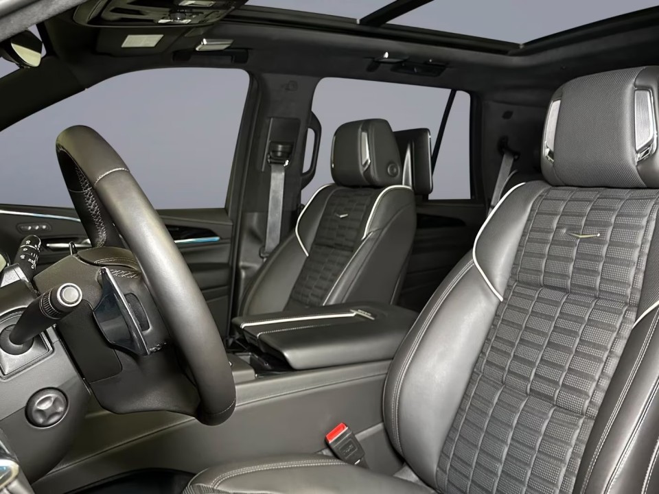 CADILLAC Escalade 2024 — imagine 18