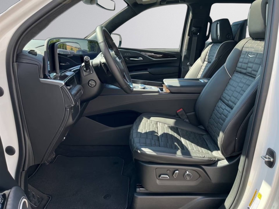 CADILLAC Escalade 2023 — imagine 19