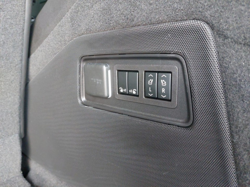 Cadillac Escalade Sport Platinum - foto 18