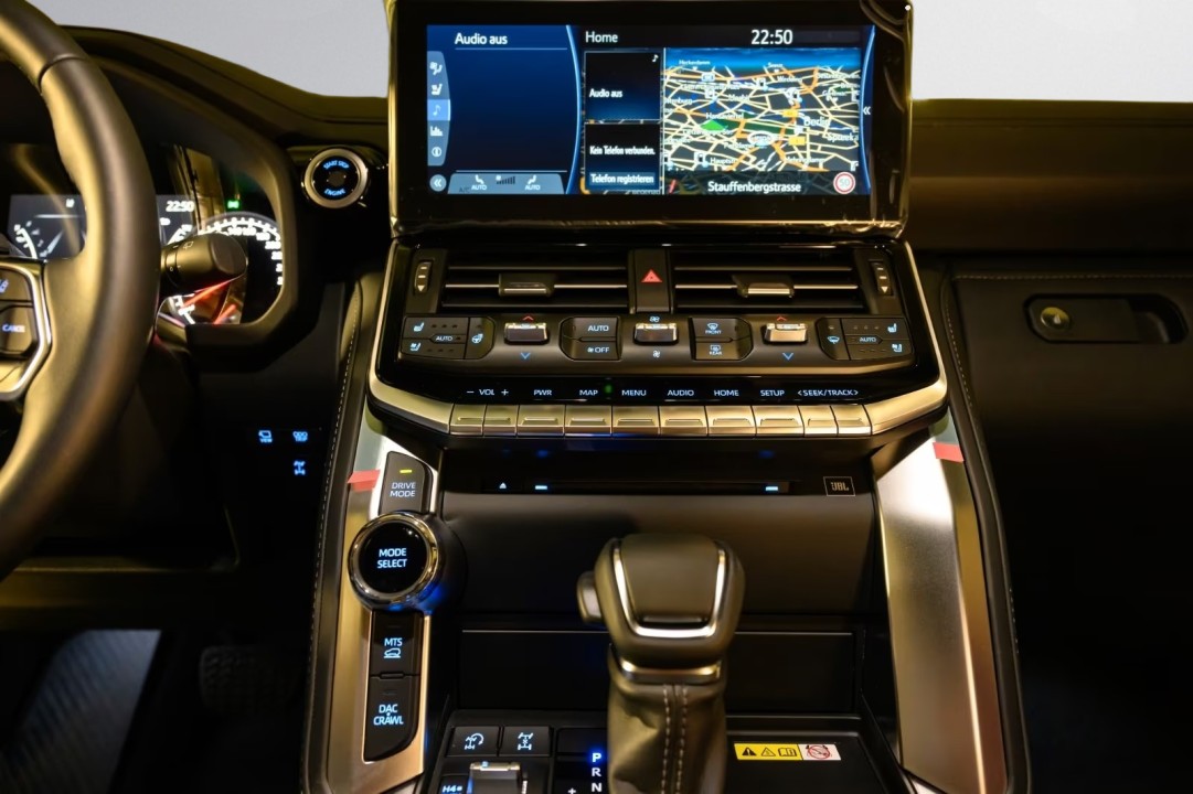 Toyota Land Cruiser LC300 - foto 17