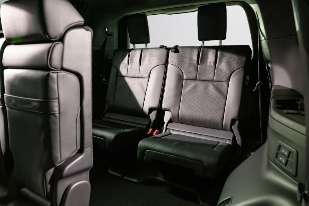 Toyota Land Cruiser LC300 - foto 26