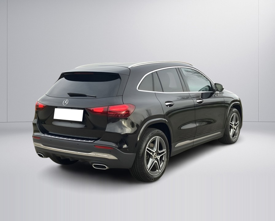 MERCEDES-BENZ GLA 2024 — imagine 2
