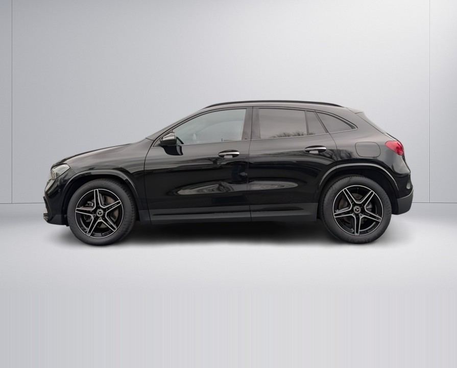 MERCEDES-BENZ GLA 2025 — imagine 3
