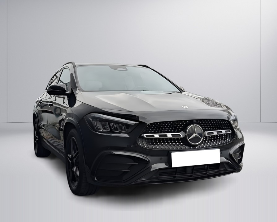 MERCEDES-BENZ GLA 2025