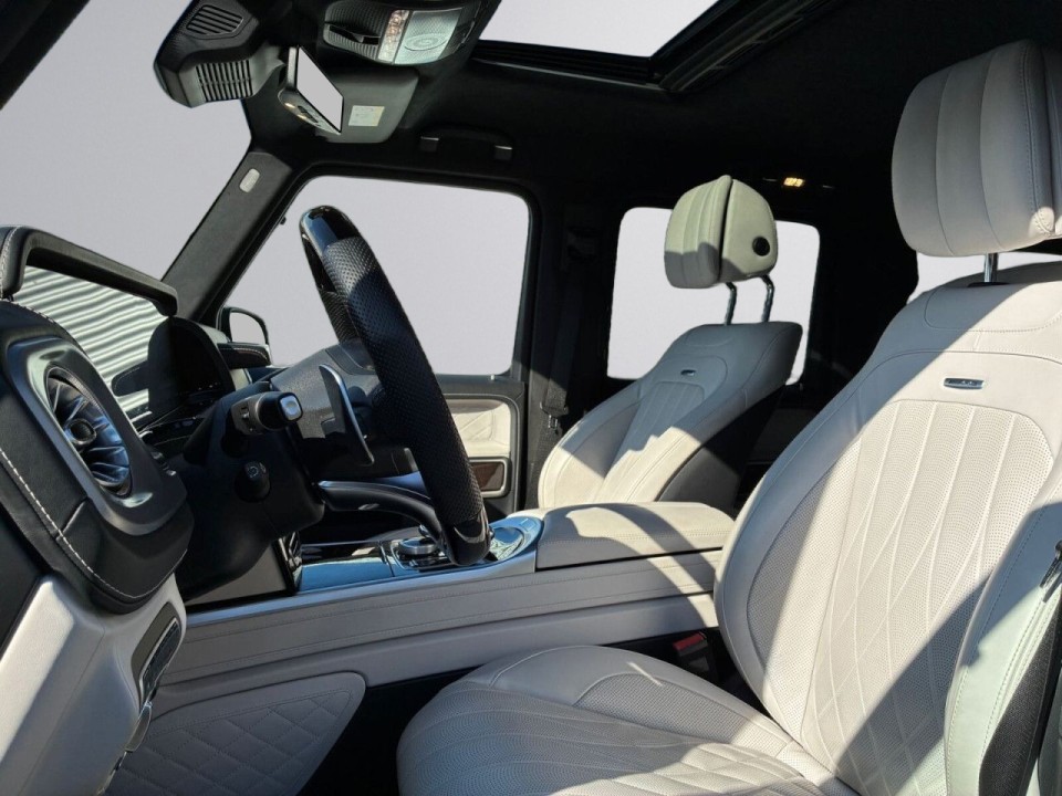 Mercedes-Benz G 63 AMG - foto 12