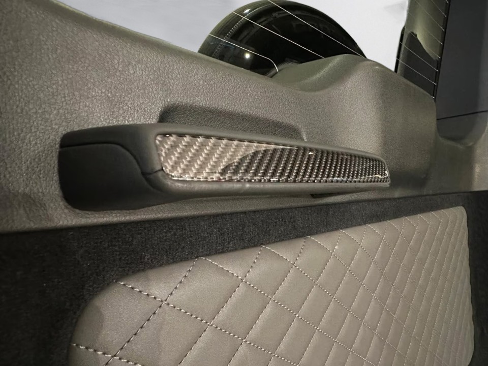 Mercedes-Benz G 63 AMG - foto 19