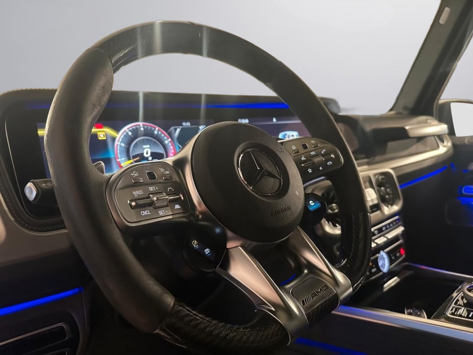 Mercedes-Benz G 63 AMG - foto 12