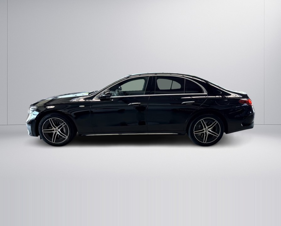 MERCEDES-BENZ E-Class 2025 — imagine 5