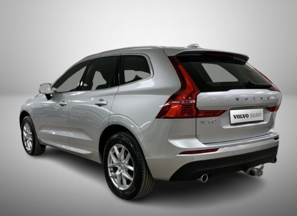 Volvo XC 60 B4 AWD Momentum Advanced (3)