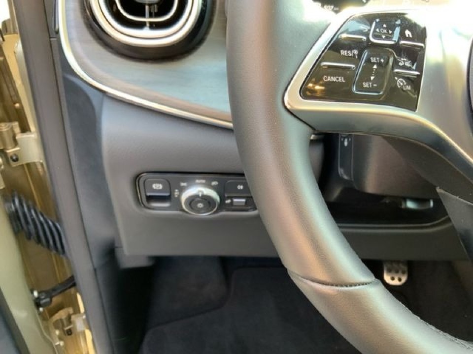 Mercedes-Benz V 300 4MATIC+ - foto 19