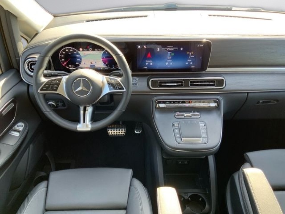 Mercedes-Benz V 300 4MATIC+ - foto 14