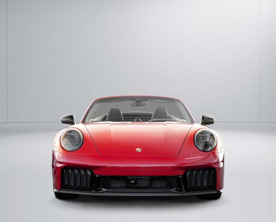 PORSCHE 911 2025 — imagine 2