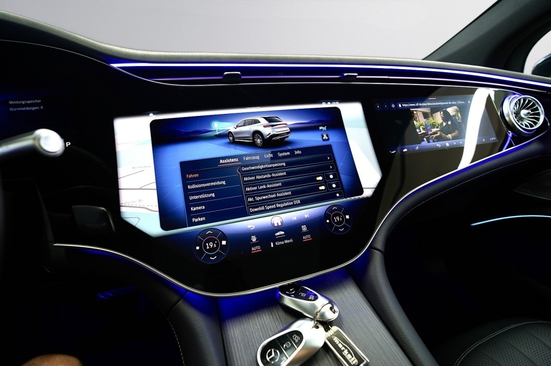 Mercedes-Benz EQS 500 4MATIC - foto 17
