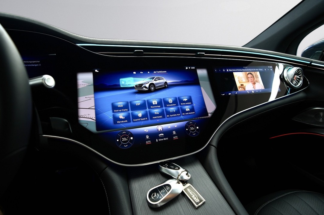 Mercedes-Benz EQS 500 4MATIC - foto 23