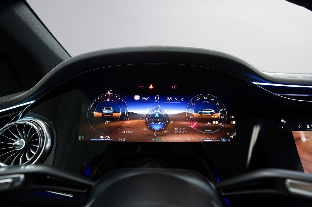 Mercedes-Benz EQS 500 4MATIC - foto 14