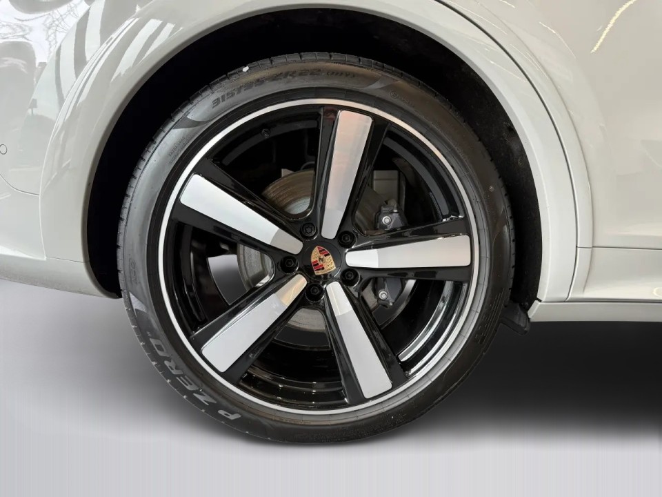 Porsche Cayenne E-Hybrid Black Edition - foto 30