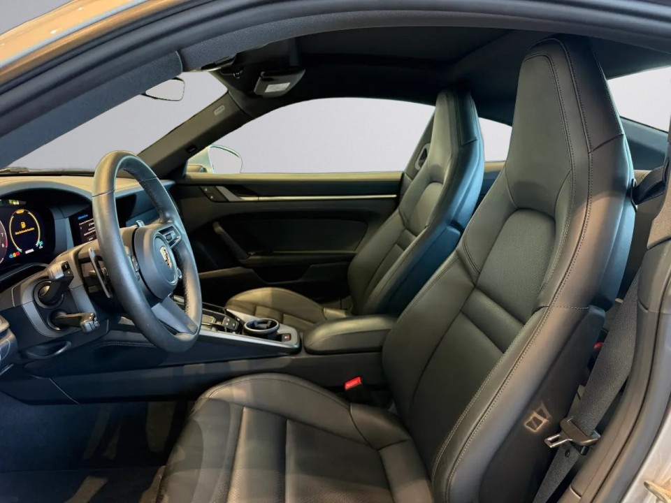 PORSCHE 911 2024 — imagine 17