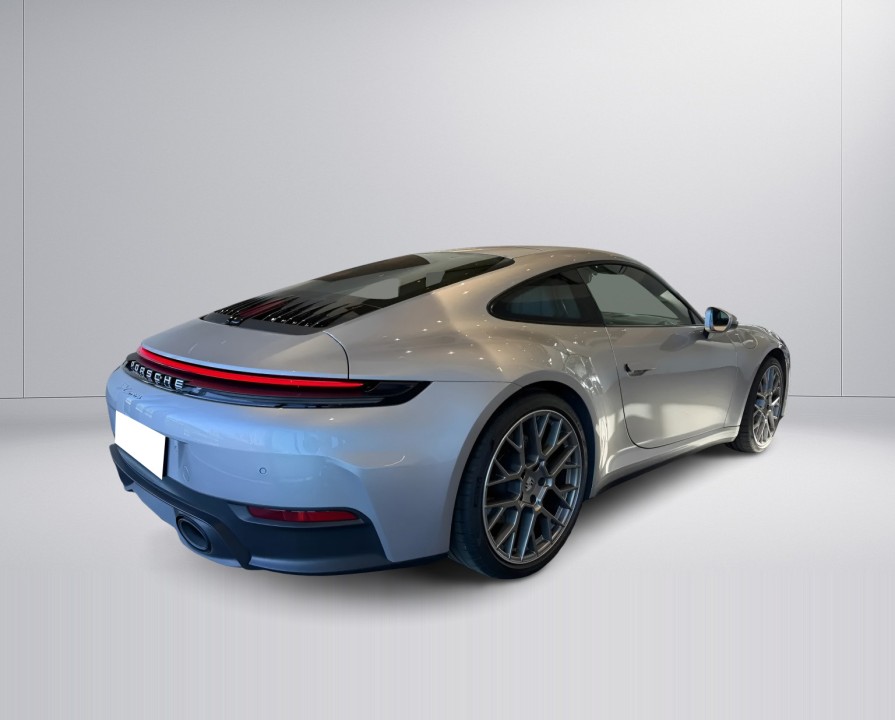 PORSCHE 911 2024 — imagine 3