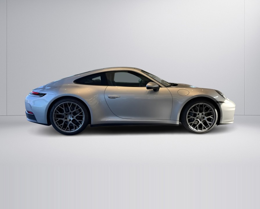 PORSCHE 911 2024 — imagine 2