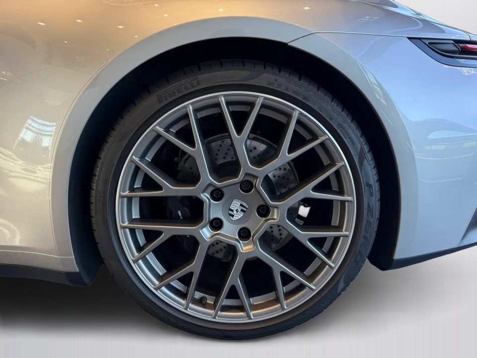 Porsche 911 Carrera - foto 21