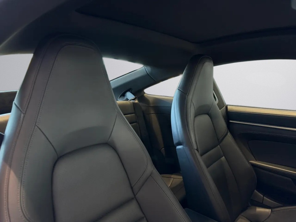 PORSCHE 911 2024 — imagine 19