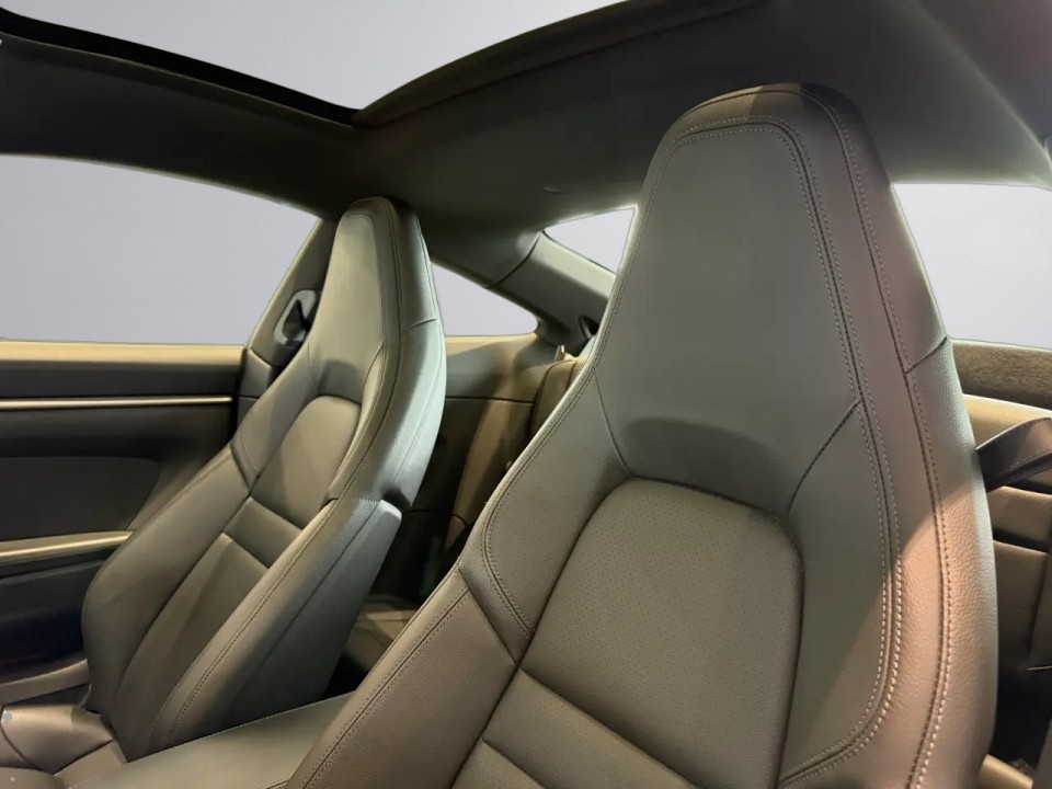 Porsche 911 Carrera - foto 15
