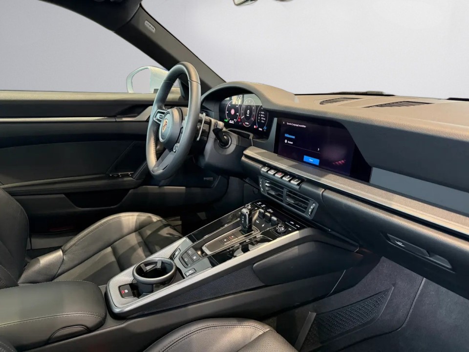 PORSCHE 911 2024 — imagine 20