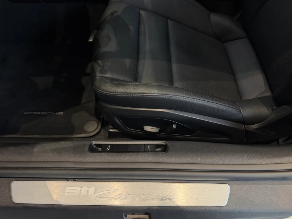 Porsche 911 Carrera - foto 19