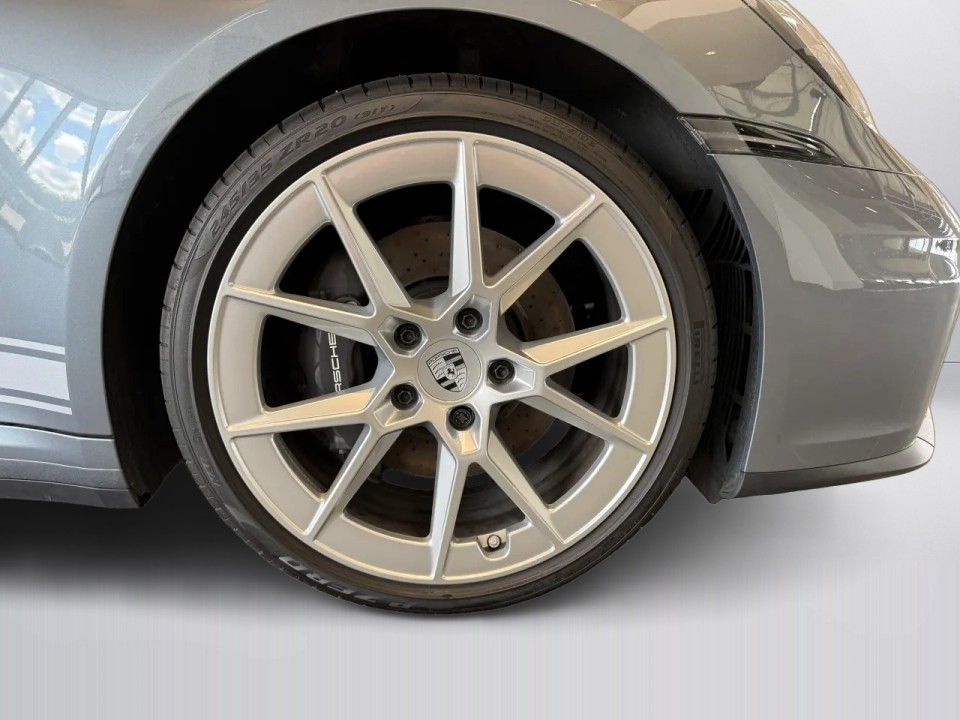 Porsche 911 Carrera - foto 23