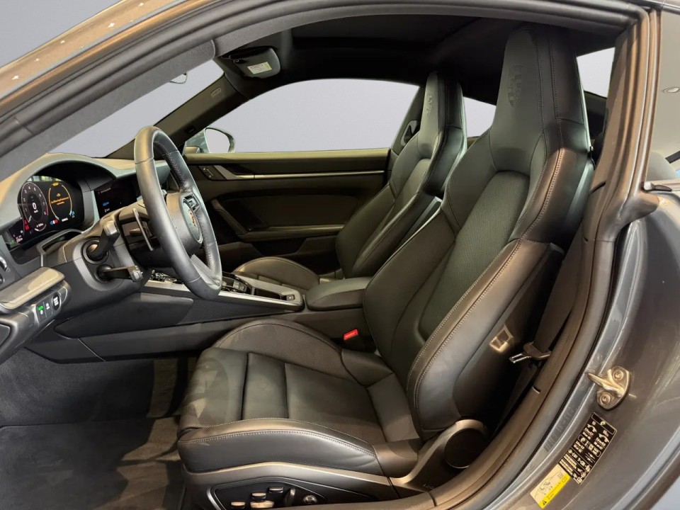 PORSCHE 911 2024 — imagine 19