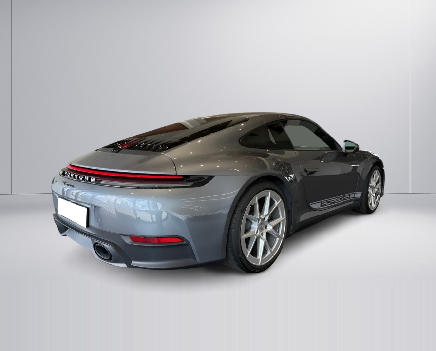 PORSCHE 911 2024 — imagine 3