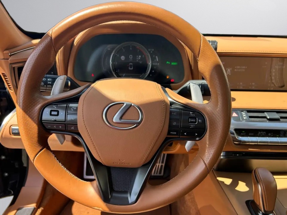 LEXUS LC 2023 — imagine 19
