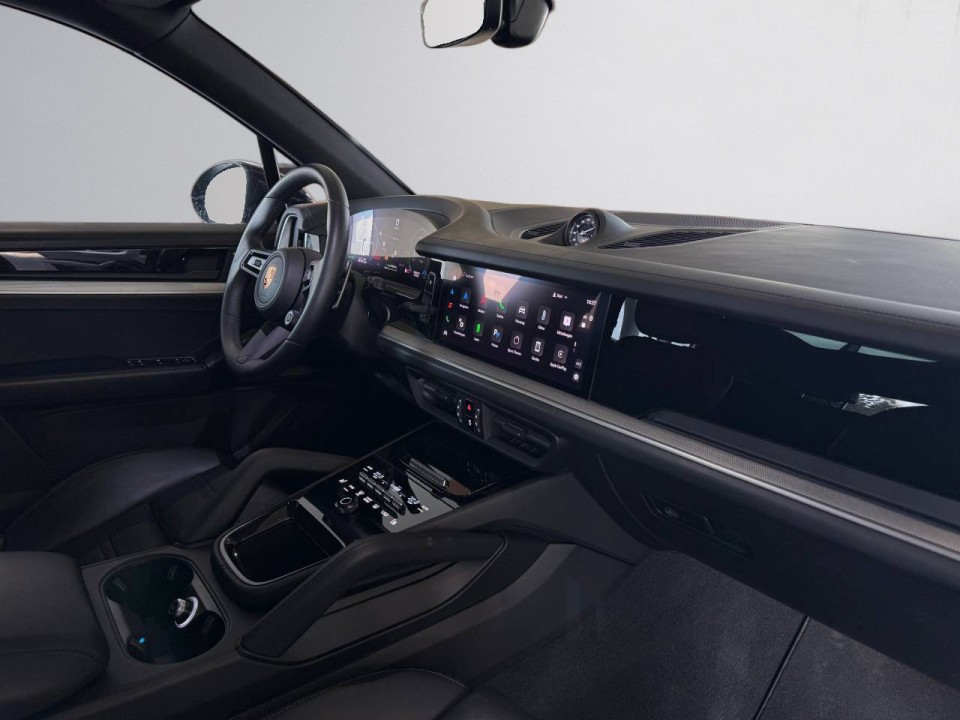 PORSCHE Cayenne 2024 — imagine 18