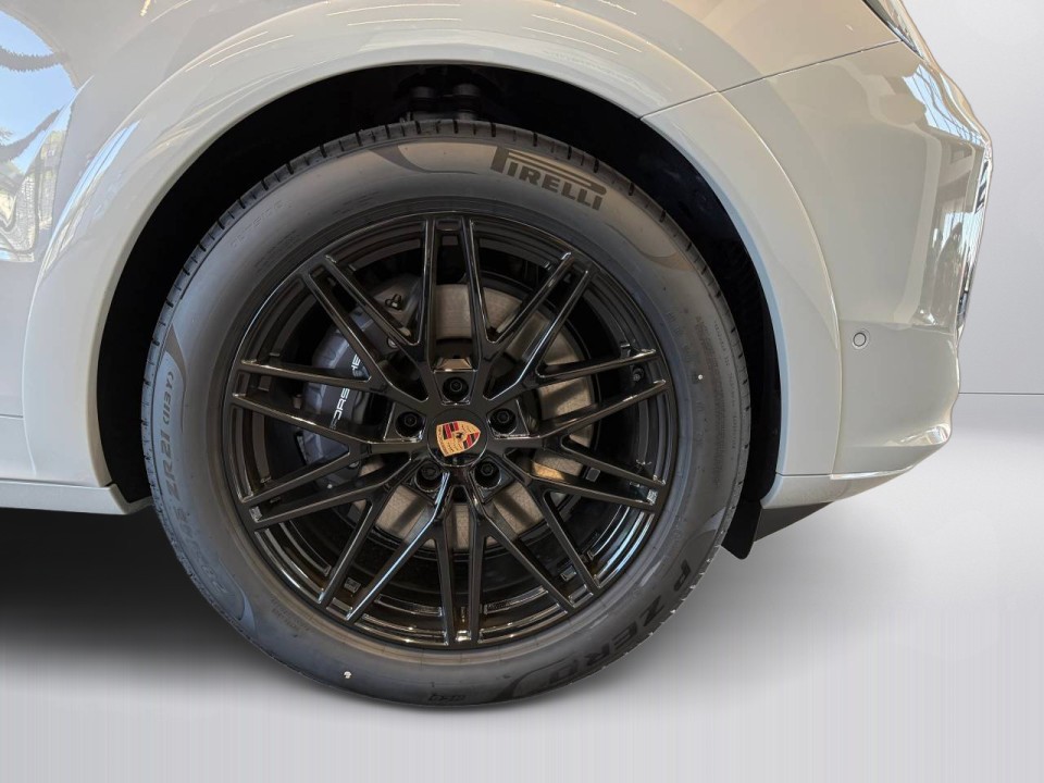 Porsche Cayenne Coupe E-Hybrid Black Edition - foto 27