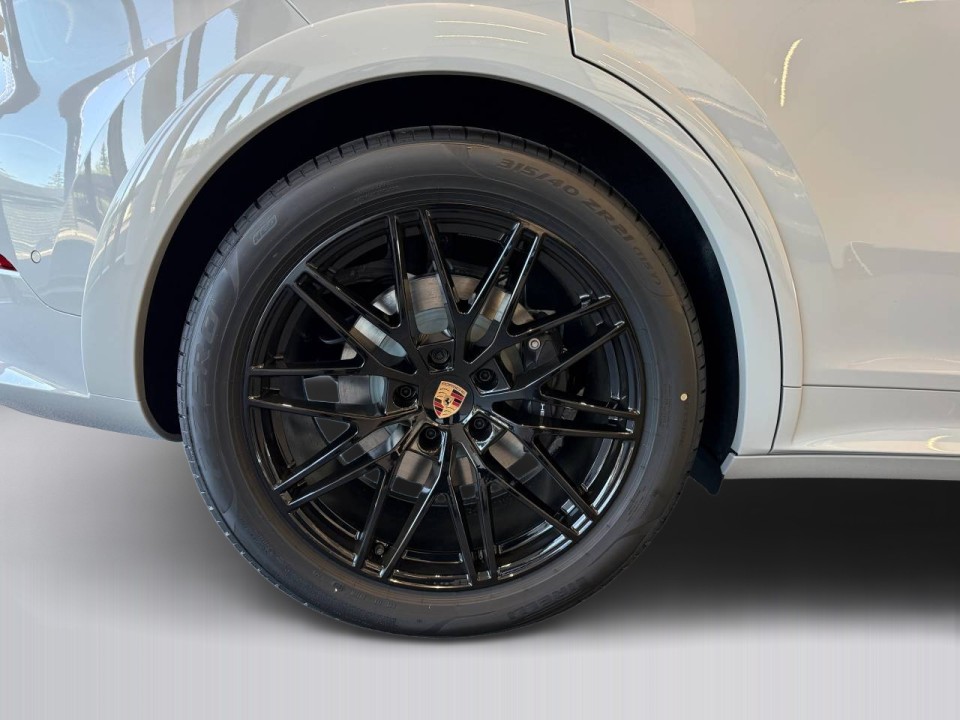 Porsche Cayenne Coupe E-Hybrid Black Edition - foto 28
