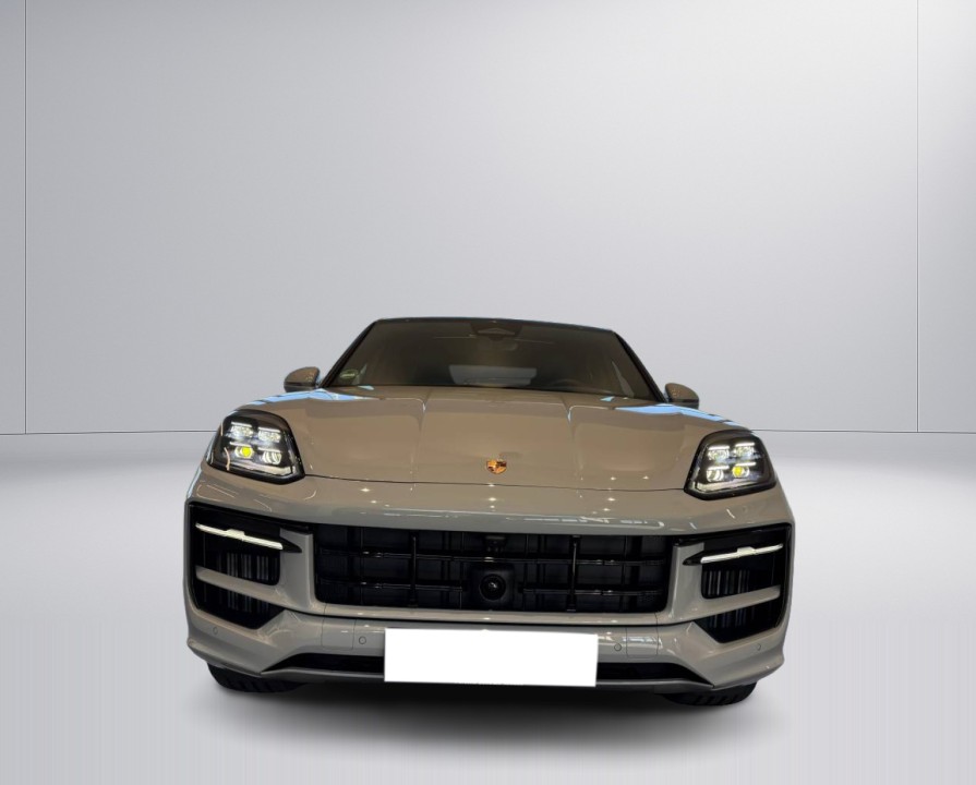 PORSCHE Cayenne Coupe 2026 — imagine 16