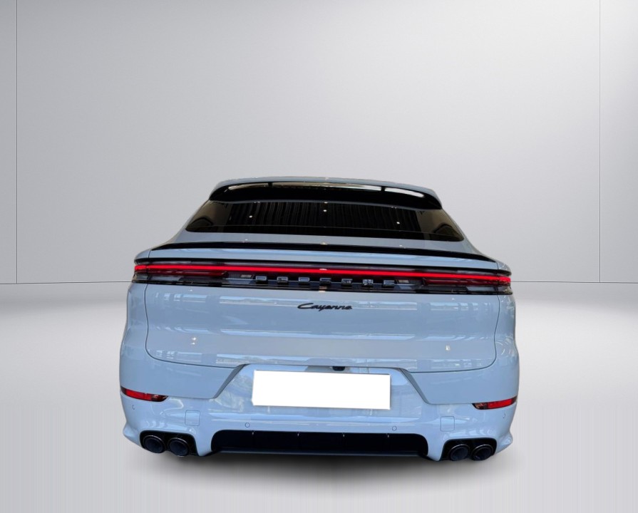 PORSCHE Cayenne Coupe 2026 — imagine 4