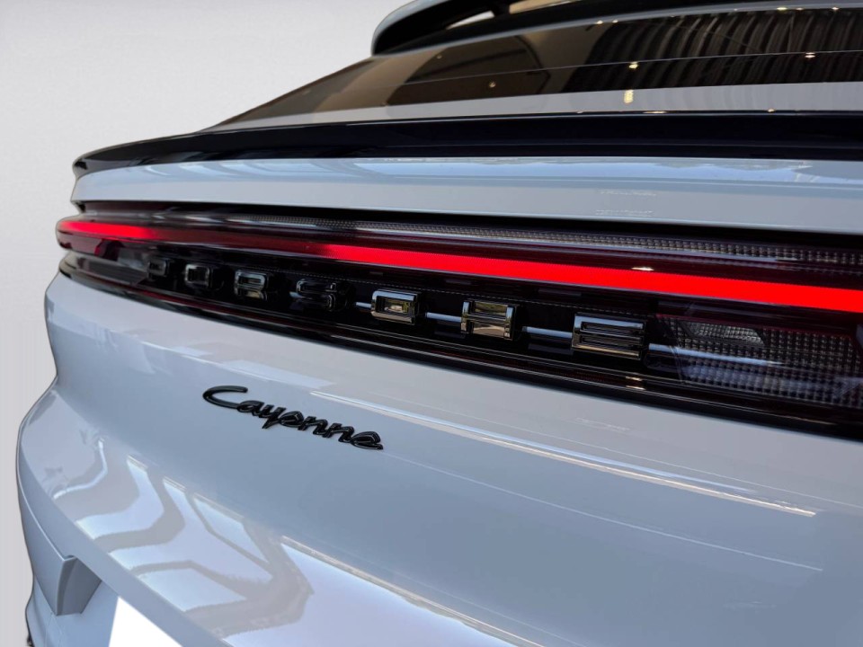 Porsche Cayenne Coupe E-Hybrid Black Edition - foto 25