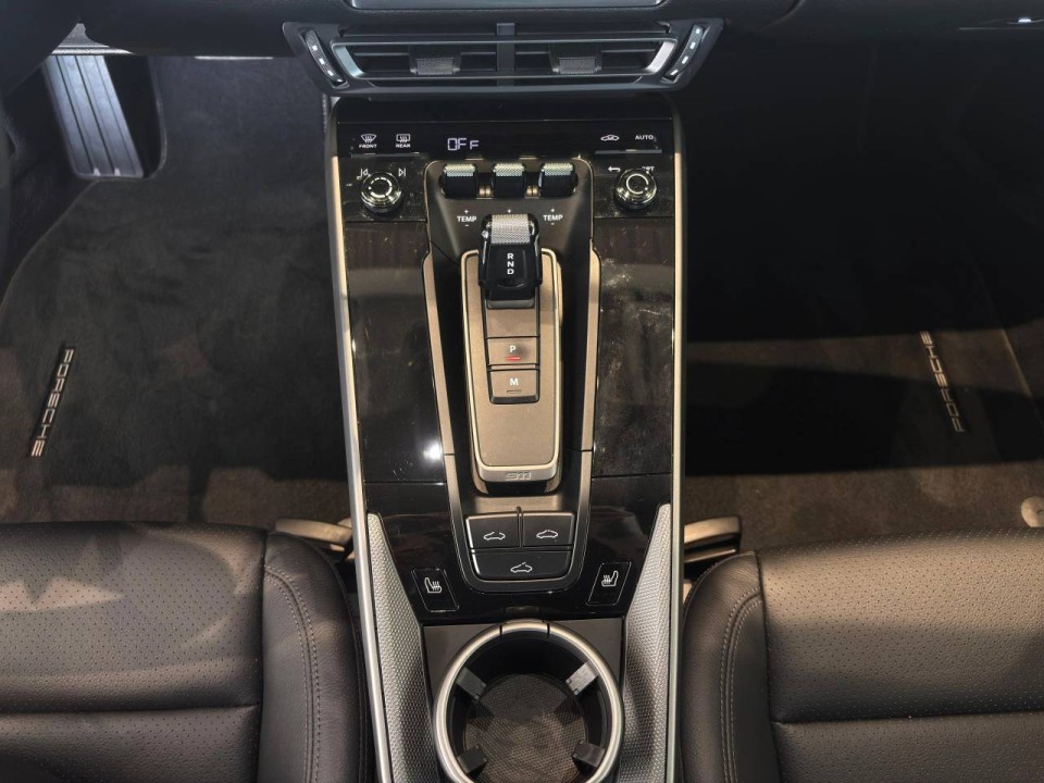 Porsche 911 Carrera - foto 14