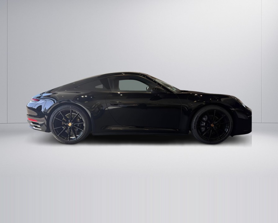 PORSCHE 911 2024 — imagine 2