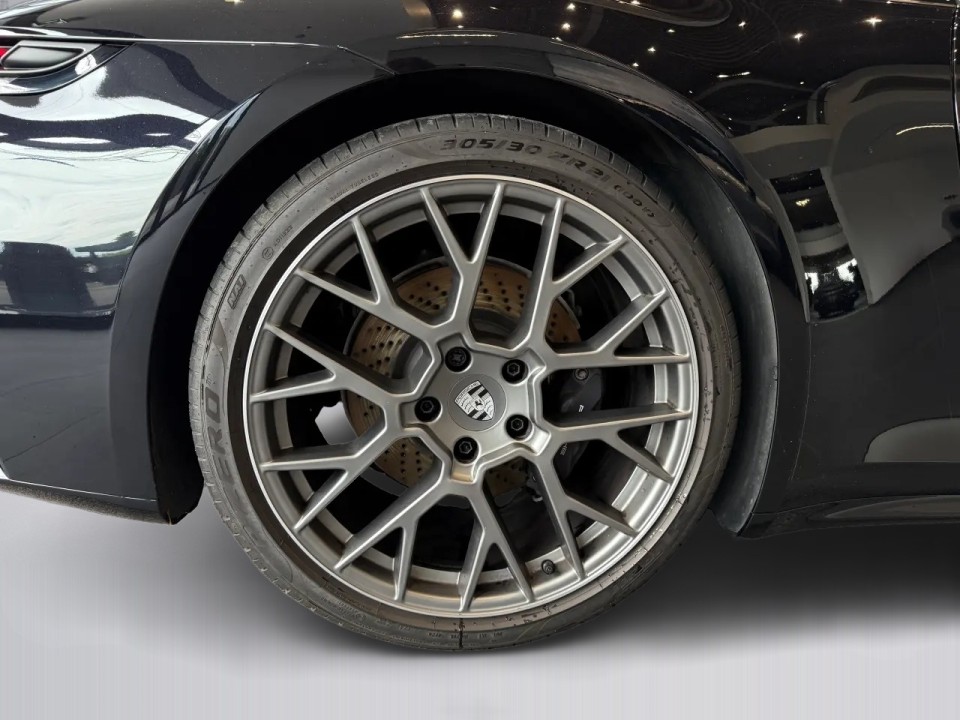 Porsche 911 Carrera - foto 22