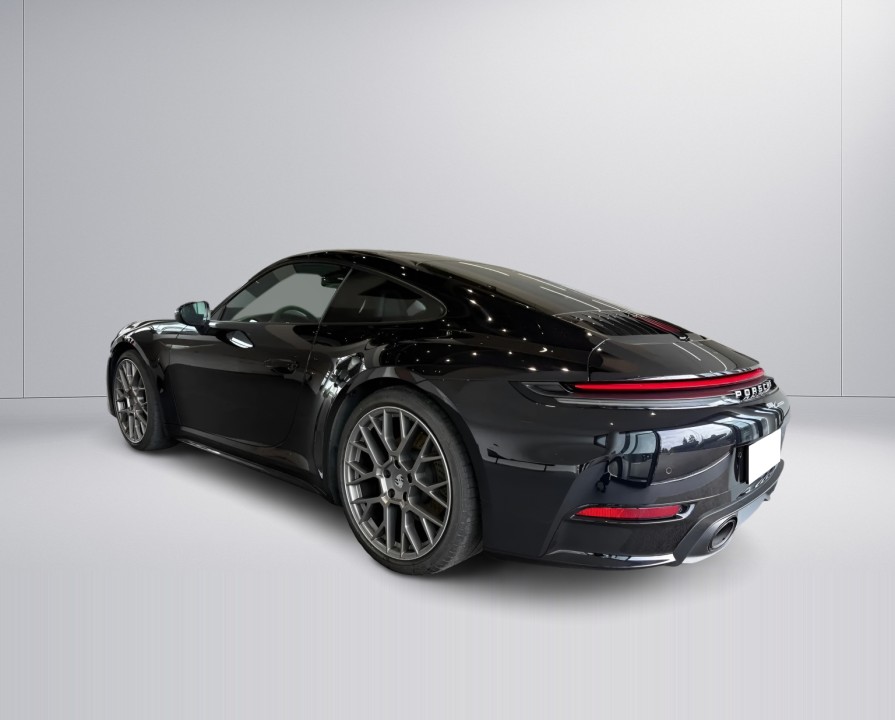 Porsche 911 Carrera (5)